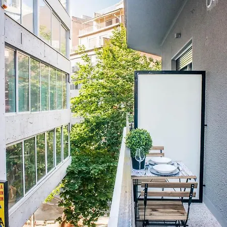 Apartamento A25 Pristine & Sunny Flat With Balcony At Downtown Atenas Exterior foto